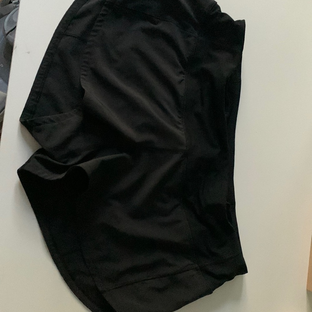brand new black speed ups. just too big. great condition